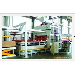 三聚氰胺热压机视频,揭秘三聚氰胺热压机工作原理与操作技巧